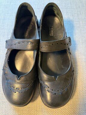 Ziera Shoes: Mary Jane, Good Condition, Size 38